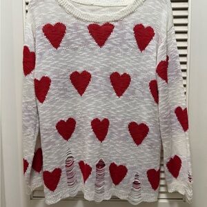 Chic Knit Sweater with Heart Design